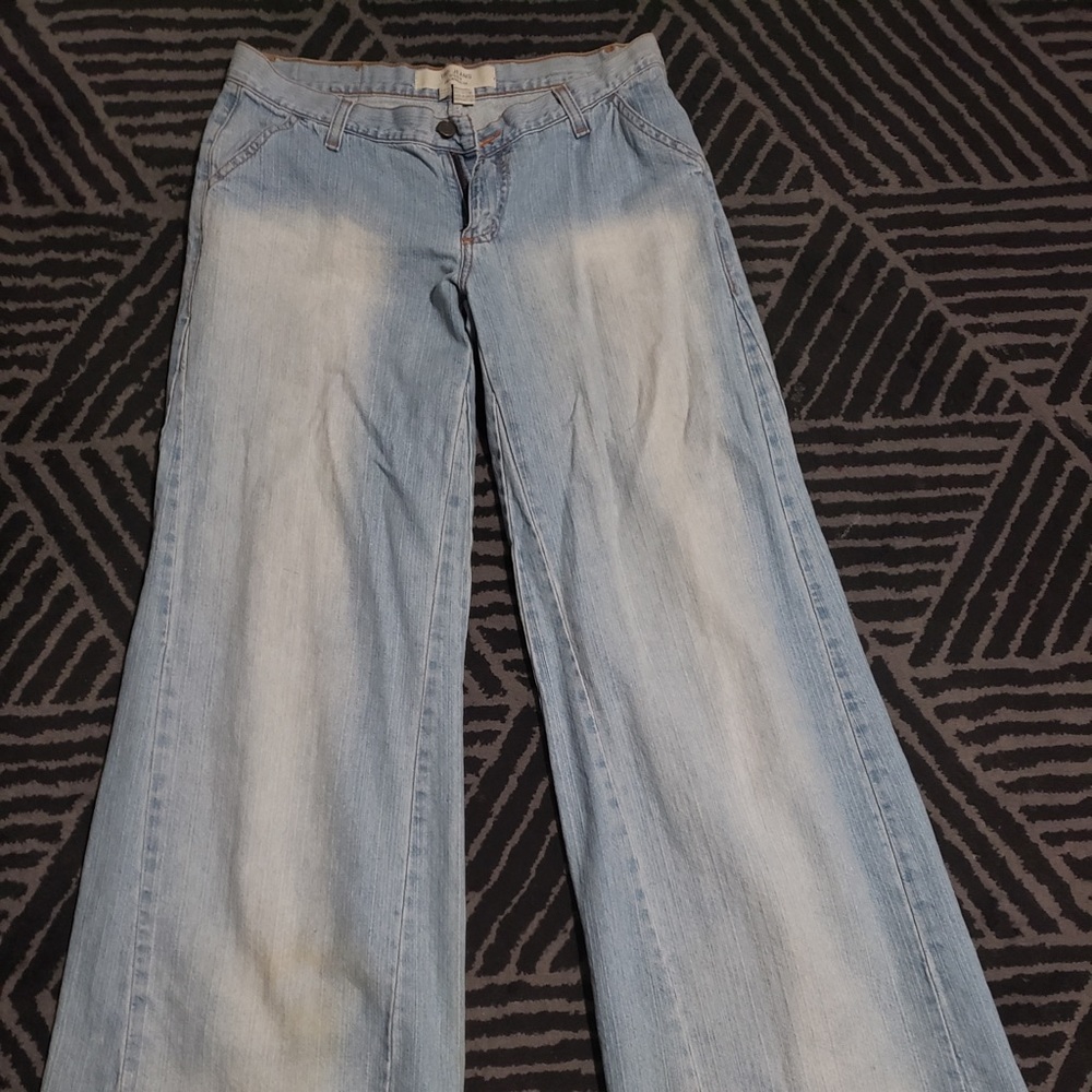 Wide Leg Jeans… These are a Zara brand, TRF...Runs small.